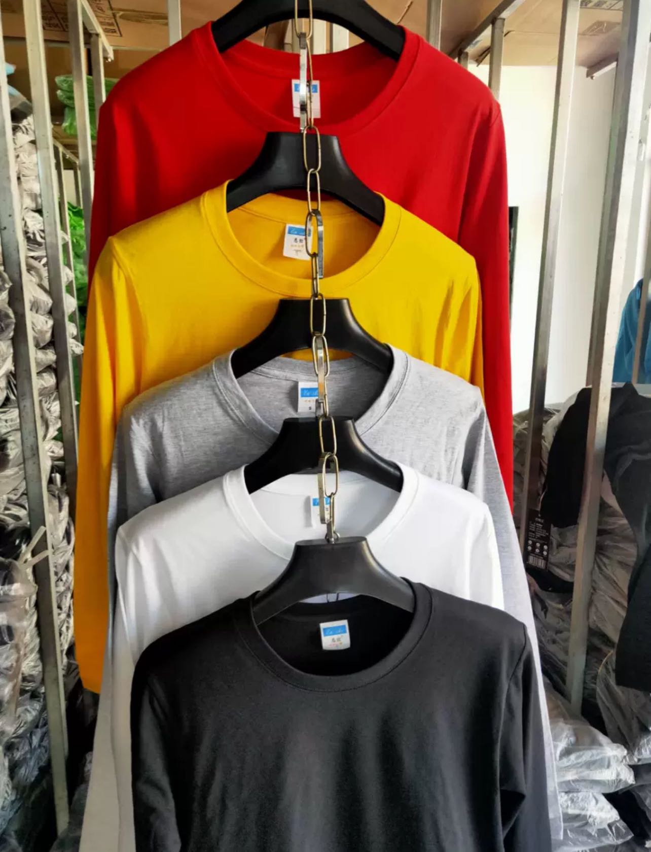 Tシャツオリジナル 写真プリントTシャツ ムラタ産業のオリジナルティーシャツ オリジナルトレーナー トロフィー trophy 勲章 ネクタイピンオリジナル 刻印デザイン 刻印ネクタイピン 村田産業 オリジナルピン オリジナルタイピン タイピン刻印 タイピンオリジナル ムラタのオリジナルタイピン 卒業記念ネクタイピン 成人式オリジナル 社内用ネクタイピン